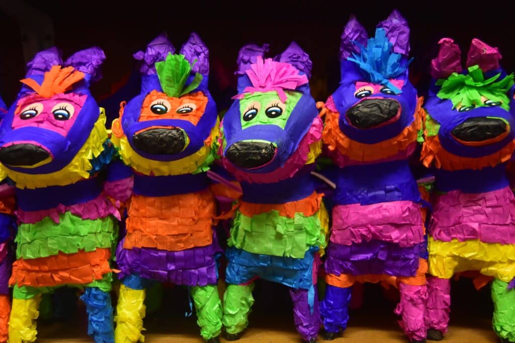 Piñatas Personalizadas: Crea Recuerdos Inolvidables en tus Eventos